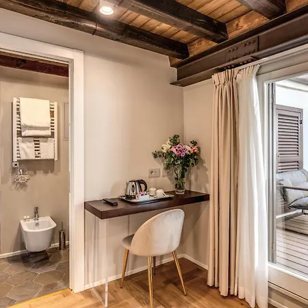 Гостевой дом Agh Pantheon 4*