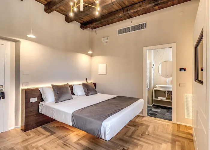 Agh Pantheon Guest house 4*