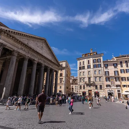 Agh Pantheon