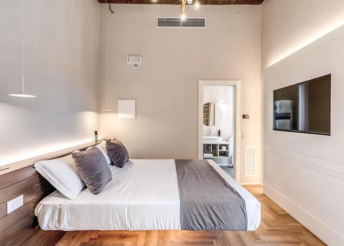 Agh Pantheon روما